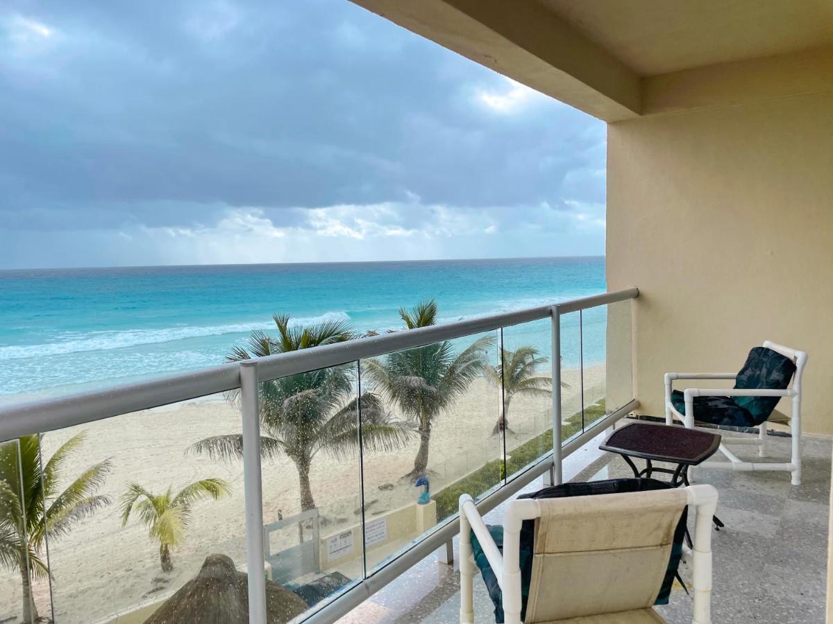 Luxury Caribbean Condos By Salvia Cancun BeachFront Exterior foto